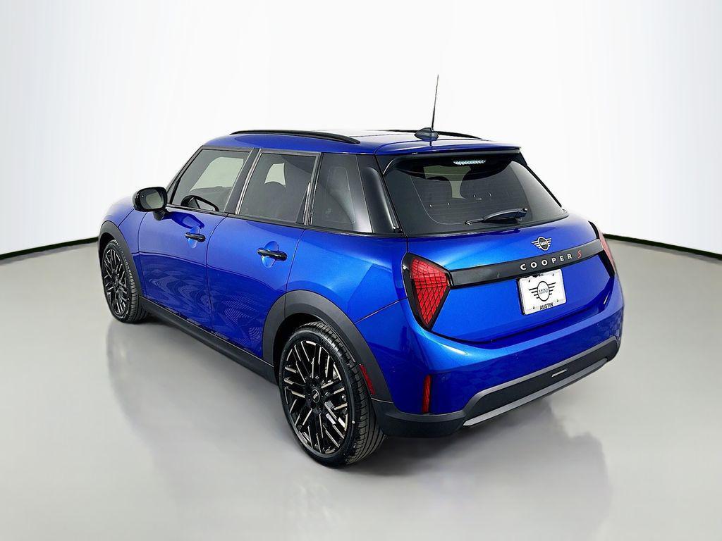 used 2025 MINI Hardtop car, priced at $33,999