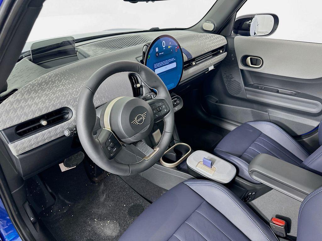 used 2025 MINI Hardtop car, priced at $33,999