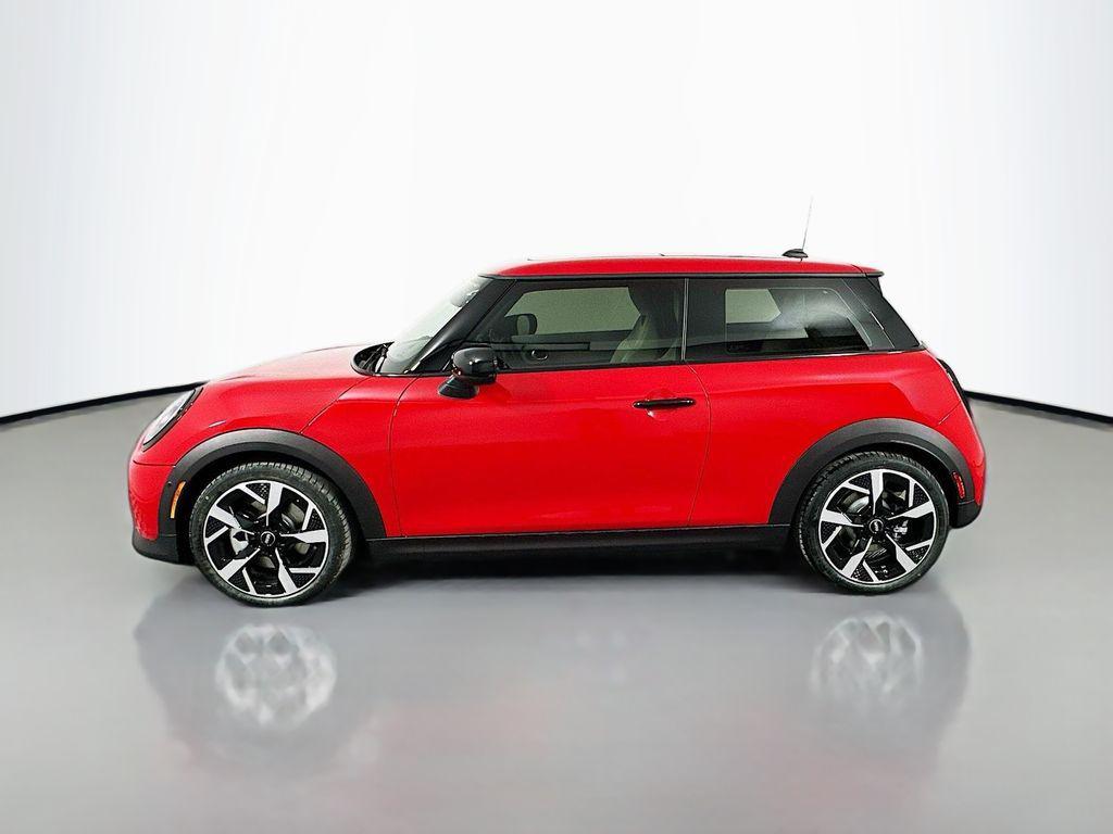used 2025 MINI Hardtop car, priced at $29,900