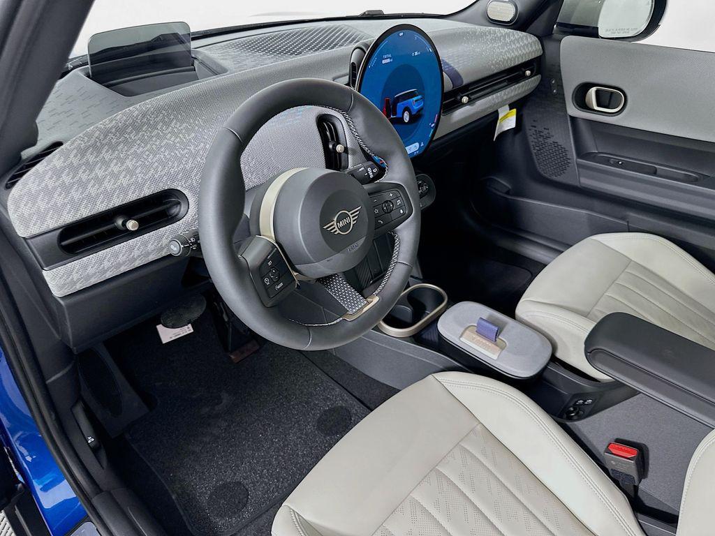 used 2025 MINI Hardtop car, priced at $34,500