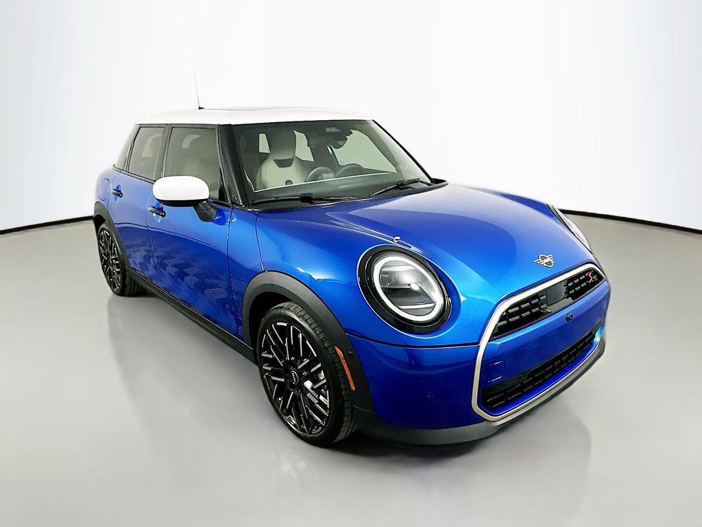 used 2025 MINI Hardtop car, priced at $34,500