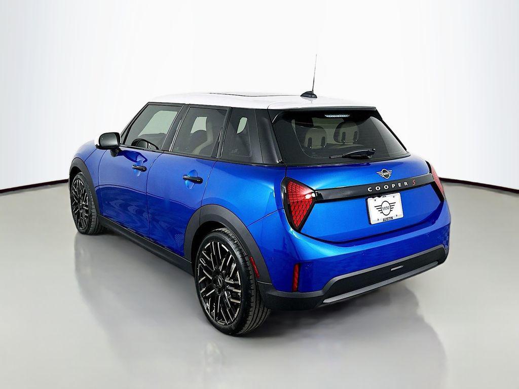 used 2025 MINI Hardtop car, priced at $34,500