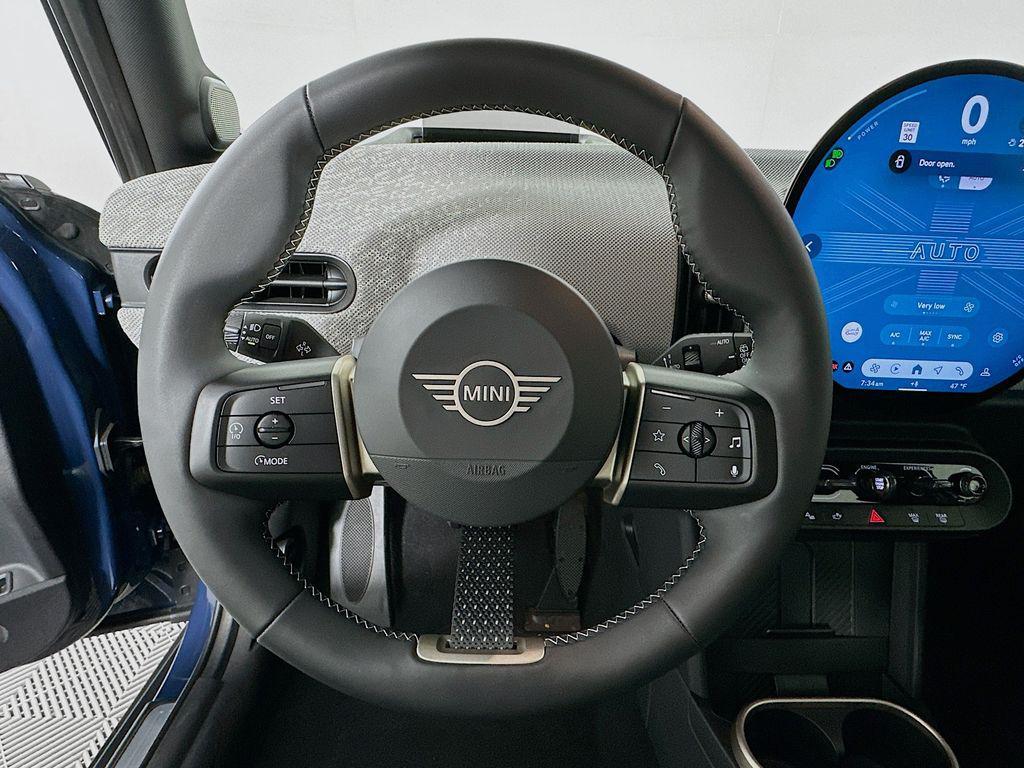 used 2025 MINI Hardtop car, priced at $33,500