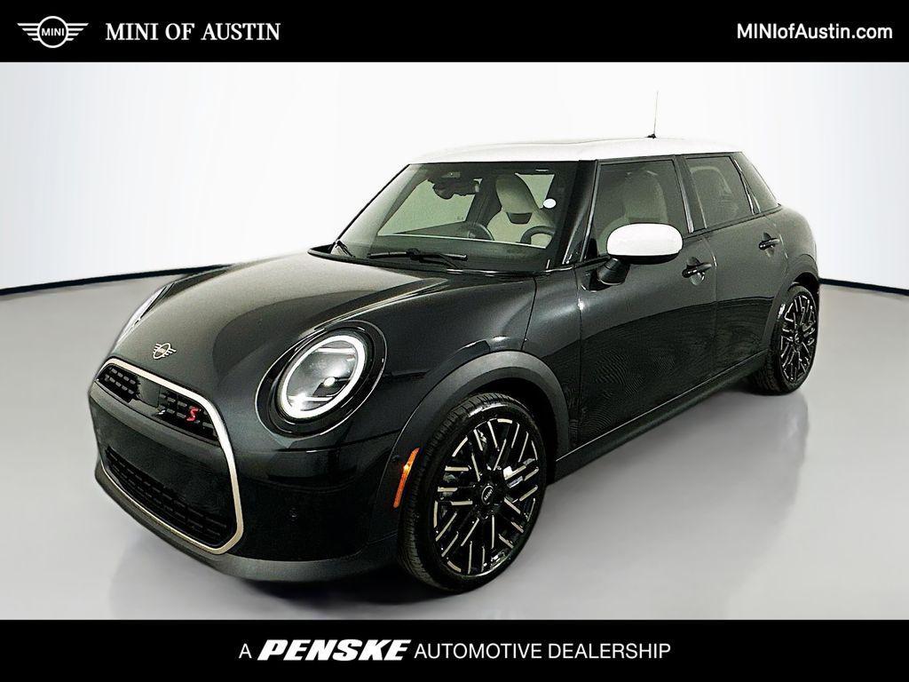 used 2025 MINI Hardtop car, priced at $32,500
