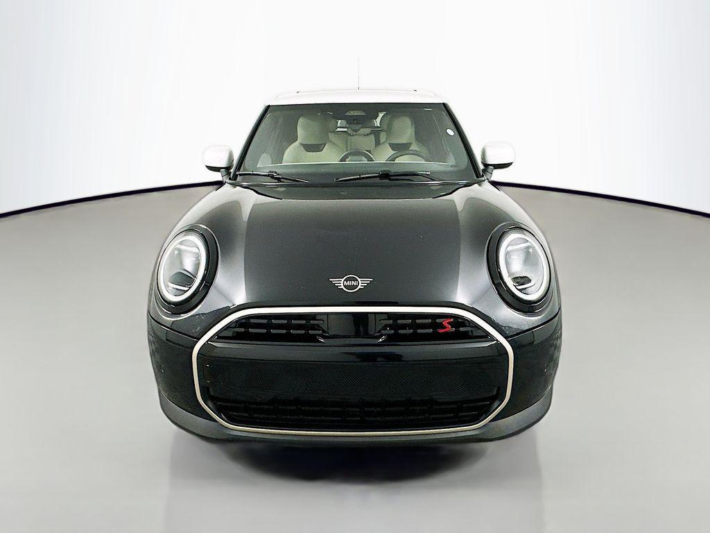 used 2025 MINI Hardtop car, priced at $32,500