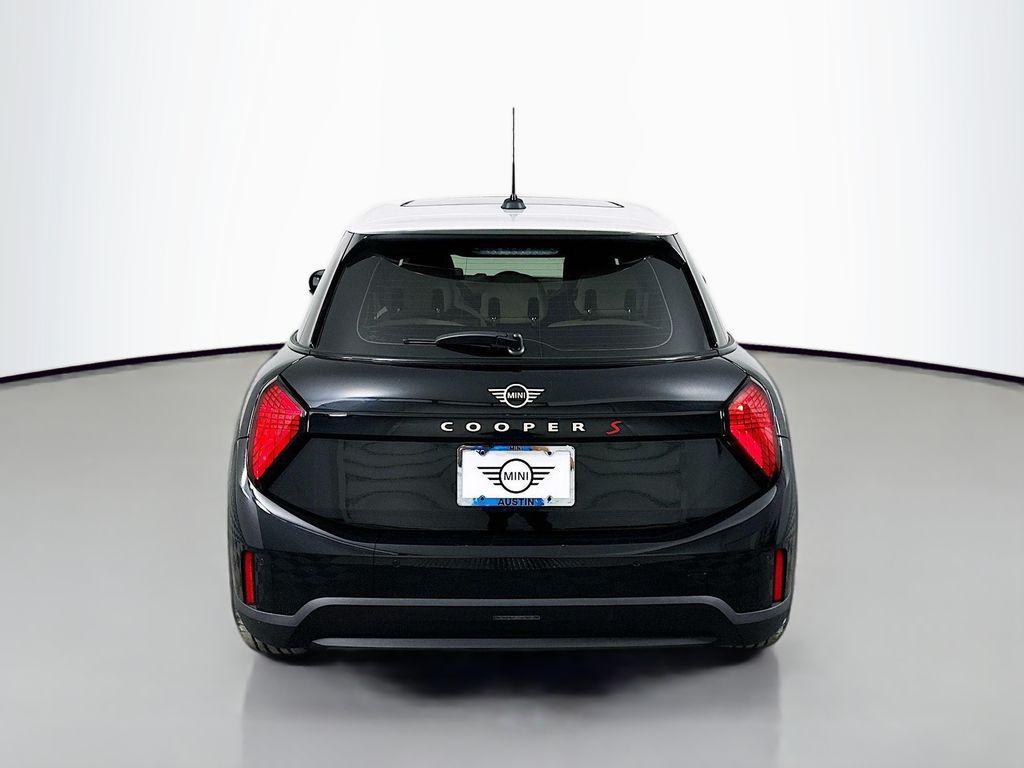 used 2025 MINI Hardtop car, priced at $32,500