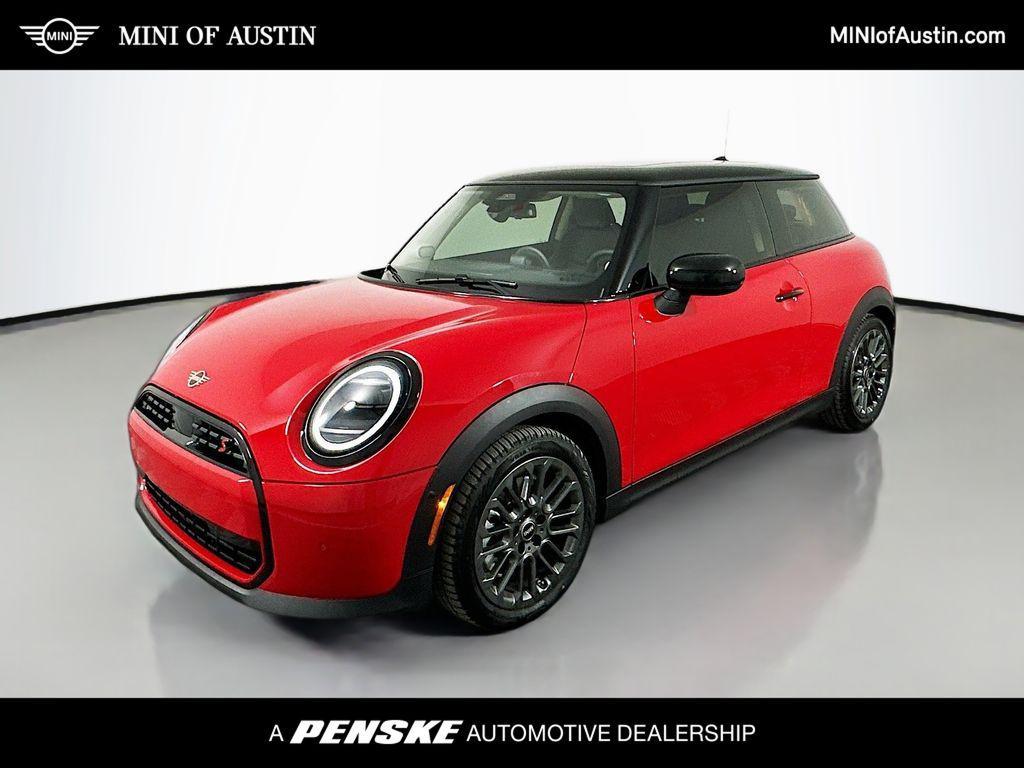 used 2025 MINI Hardtop car, priced at $31,900