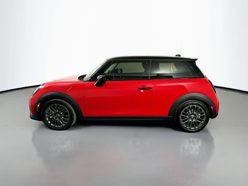 used 2025 MINI Hardtop car, priced at $31,500