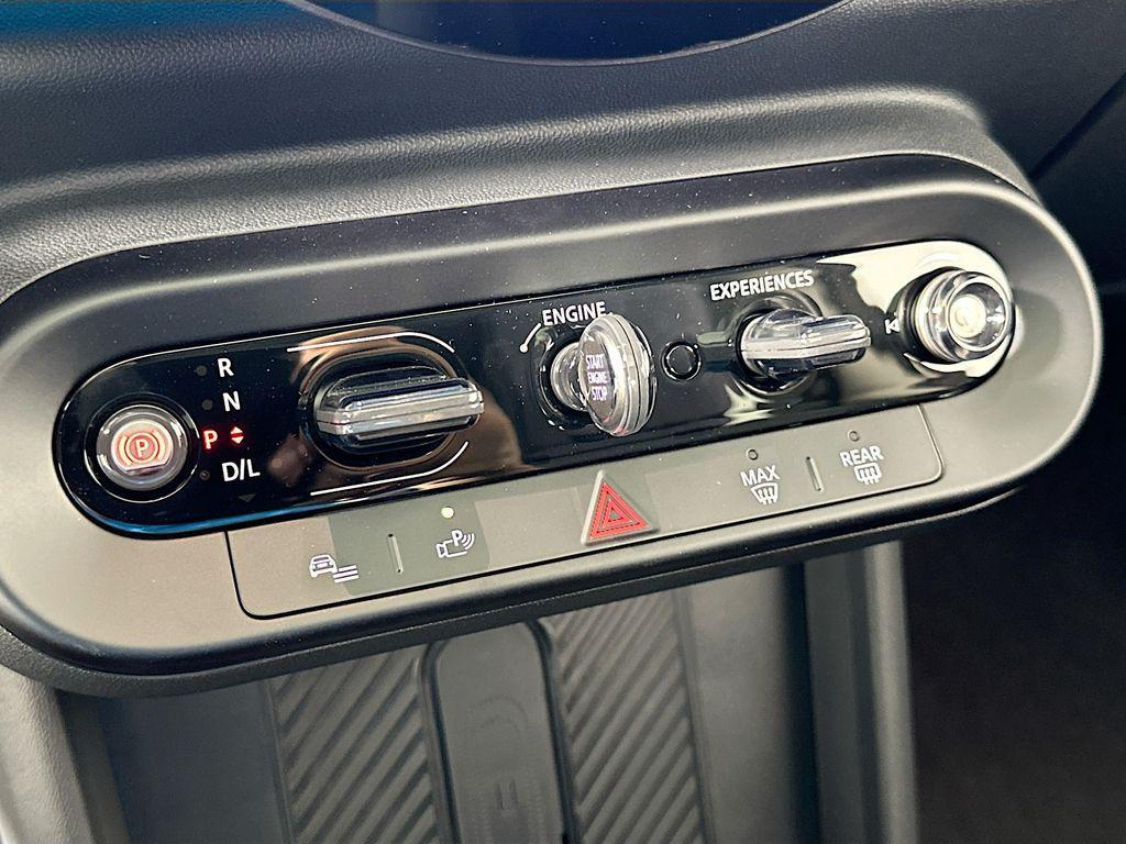 used 2025 MINI Hardtop car, priced at $29,500