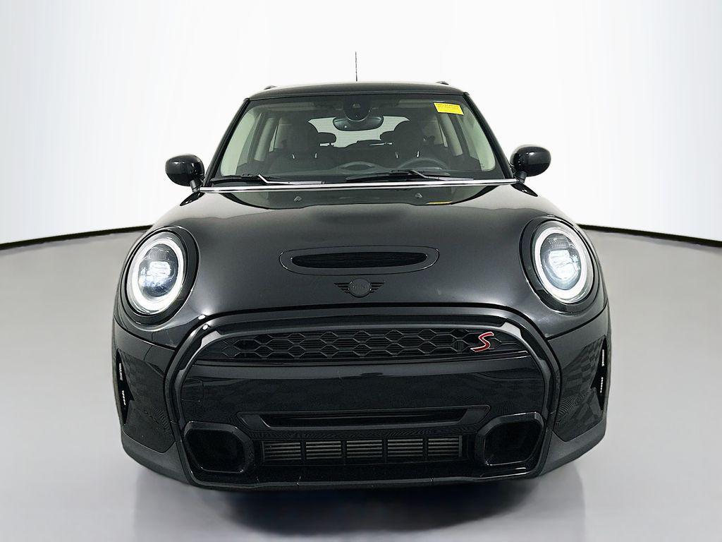 used 2024 MINI Hardtop car, priced at $30,000