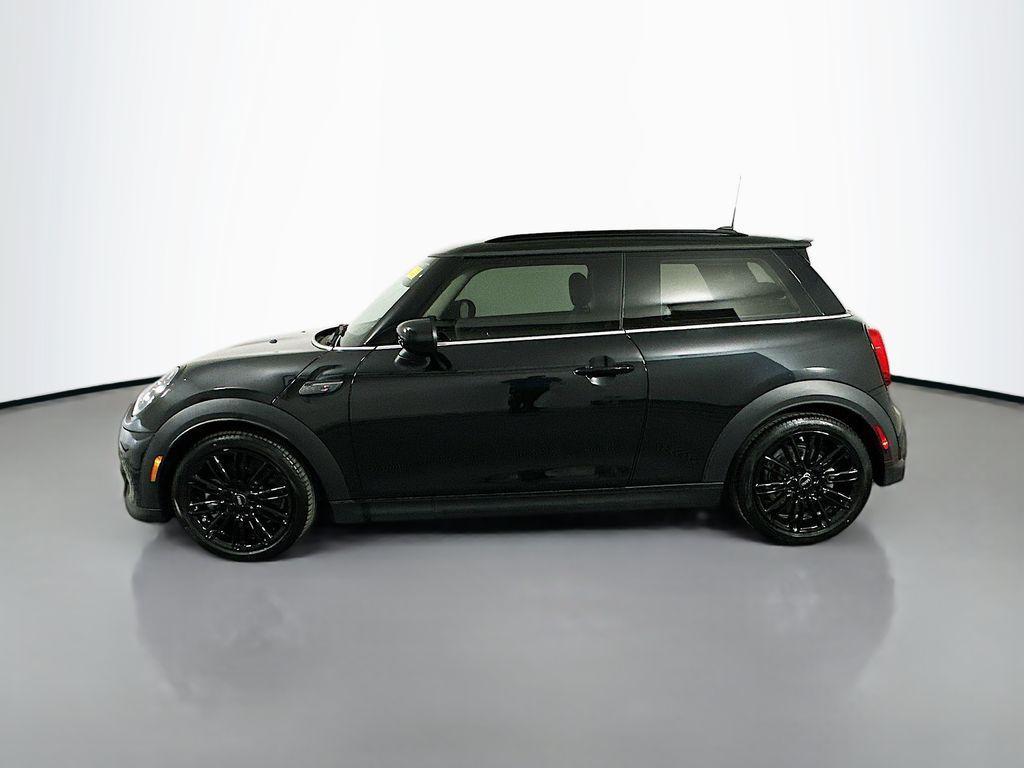 used 2024 MINI Hardtop car, priced at $30,000