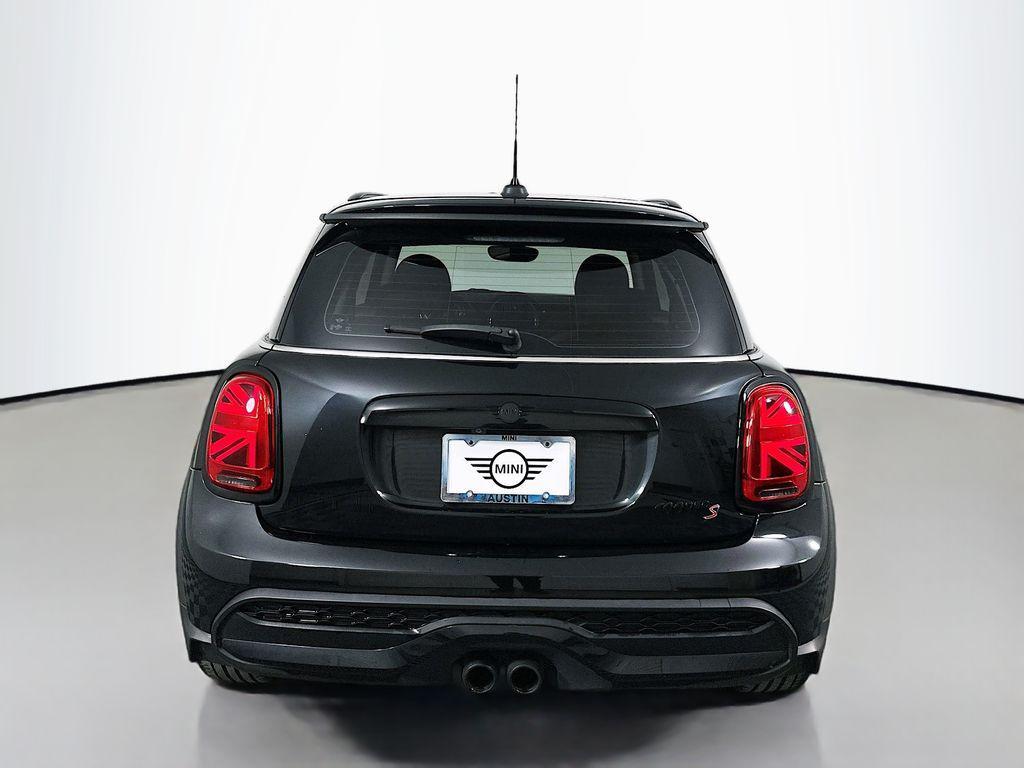 used 2024 MINI Hardtop car, priced at $30,000