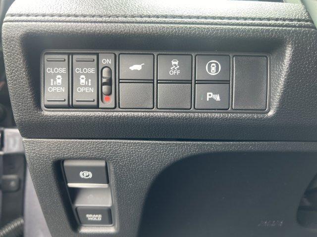 used 2024 Honda Odyssey car, priced at $46,576
