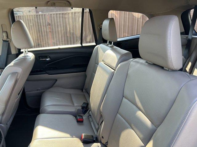 used 2022 Honda Pilot car, priced at $34,814