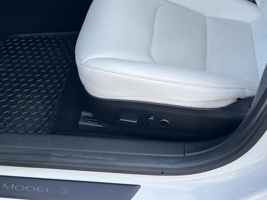 used 2021 Tesla Model 3 car, priced at $20,999