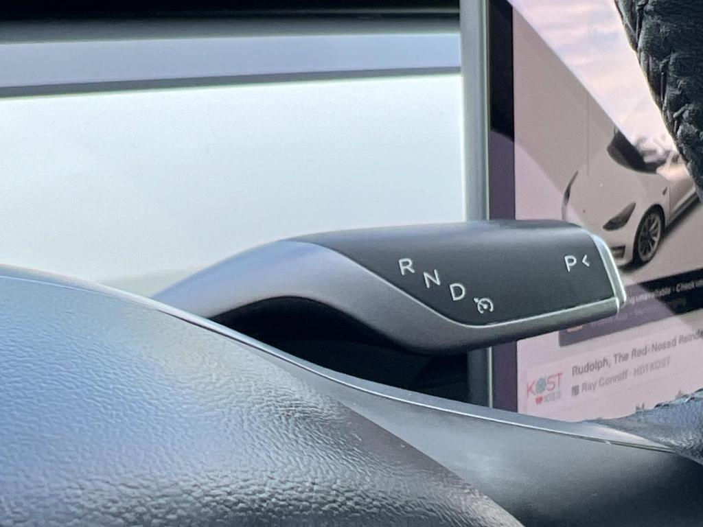 used 2021 Tesla Model 3 car, priced at $20,999