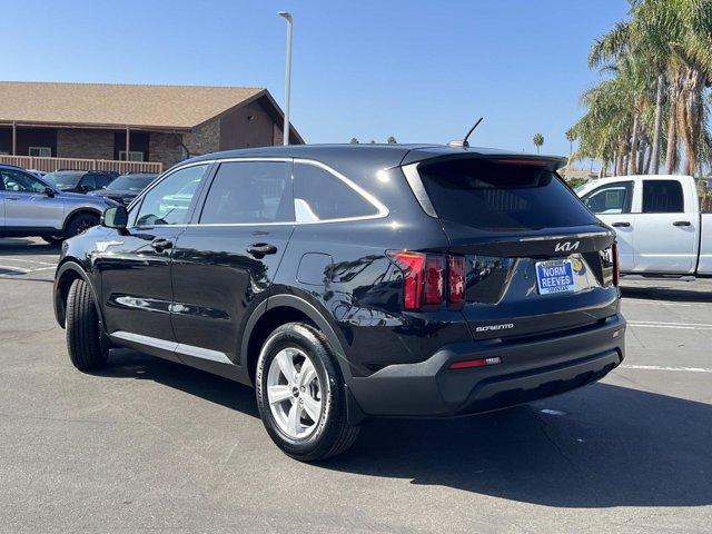 used 2023 Kia Sorento car, priced at $22,496