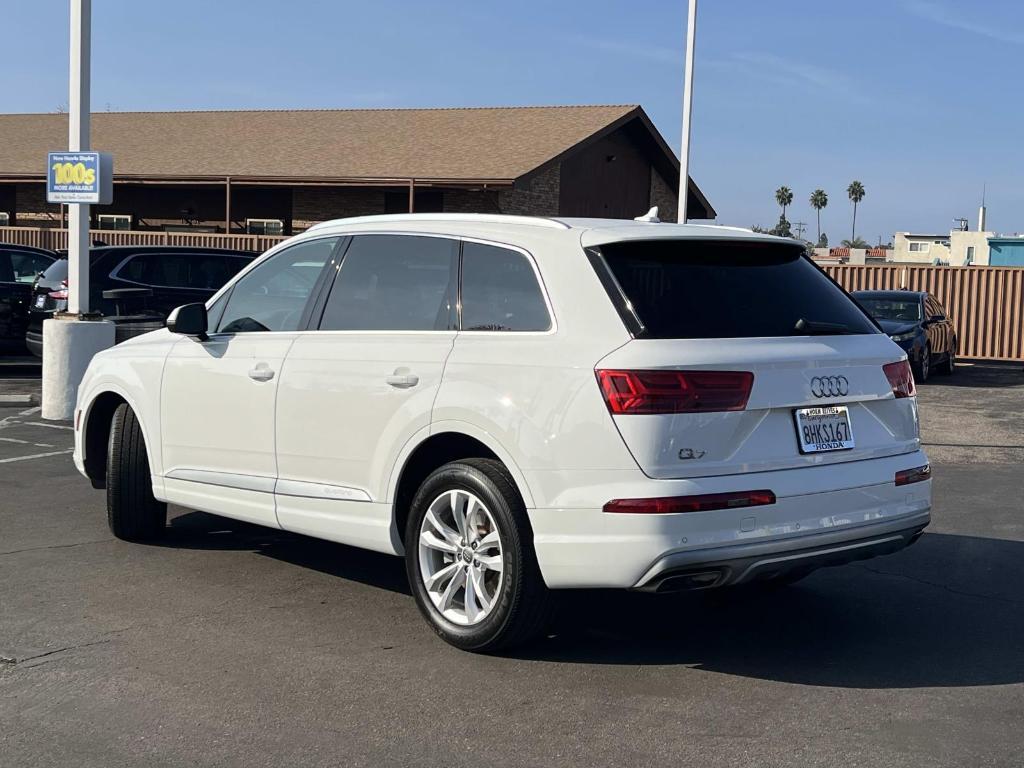 used 2019 Audi Q7 car, priced at $23,199
