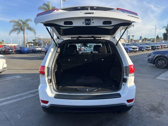 used 2018 Jeep Grand Cherokee car, priced at $17,412