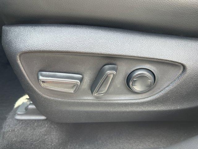 used 2022 Toyota Highlander car, priced at $35,542