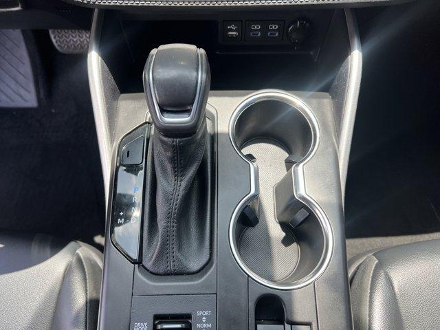 used 2022 Toyota Highlander car, priced at $35,542