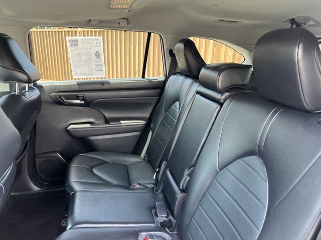 used 2022 Toyota Highlander car, priced at $35,542