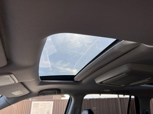 used 2022 Honda Pilot car, priced at $39,468