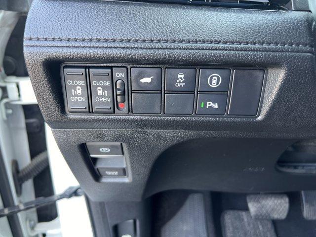 used 2022 Honda Odyssey car, priced at $39,900
