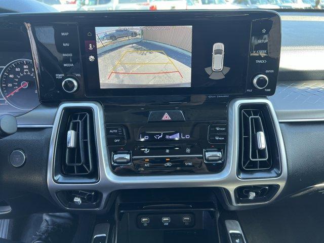 used 2022 Kia Sorento car, priced at $26,895