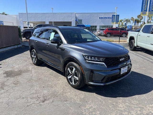 used 2022 Kia Sorento car, priced at $26,895