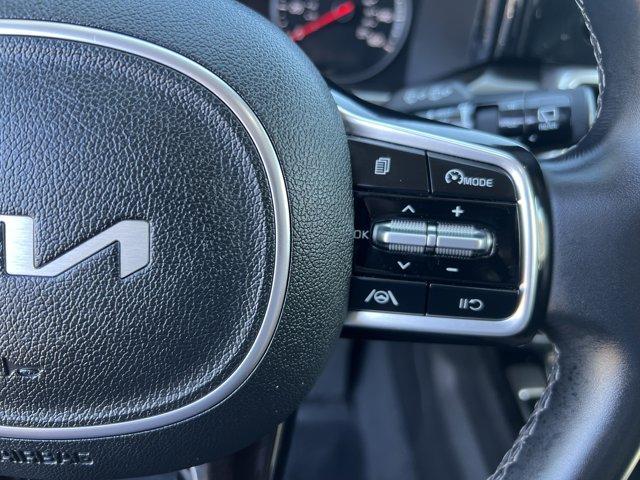 used 2022 Kia Sorento car, priced at $26,895