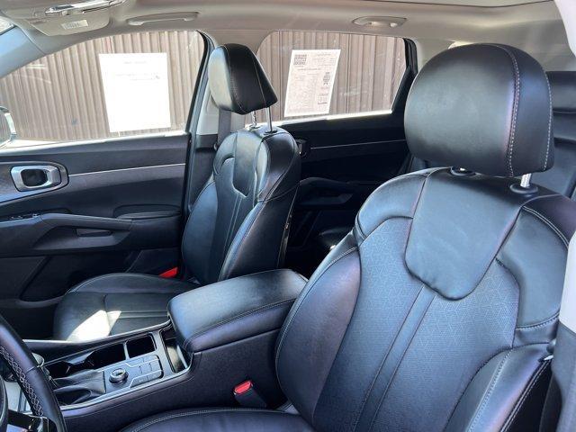 used 2022 Kia Sorento car, priced at $26,895