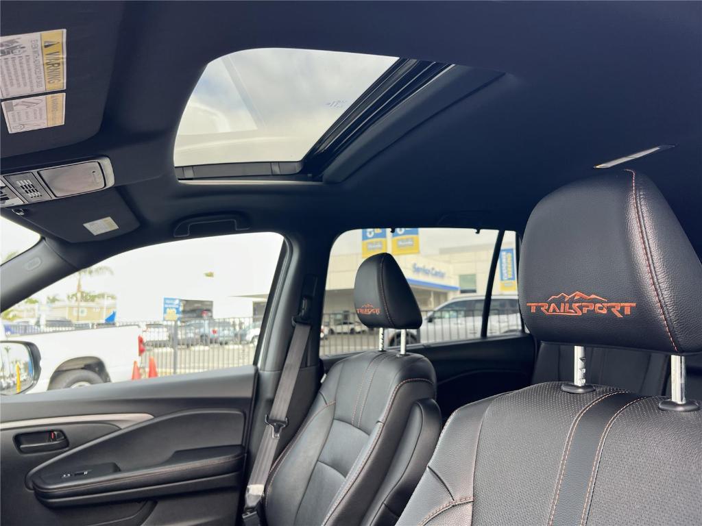 used 2022 Honda Pilot car, priced at $32,997