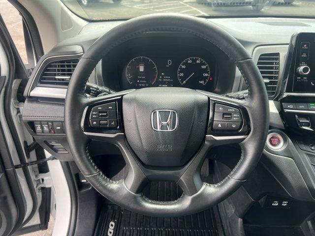 used 2025 Honda Odyssey car, priced at $42,999