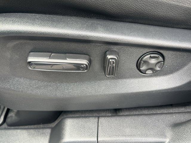 used 2025 Honda Odyssey car, priced at $42,999