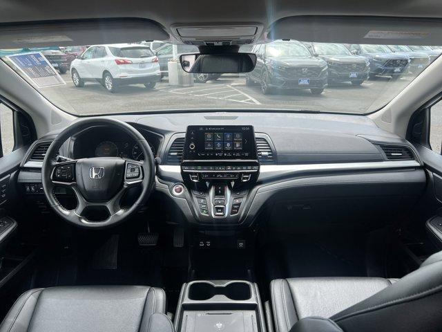 used 2025 Honda Odyssey car, priced at $42,999
