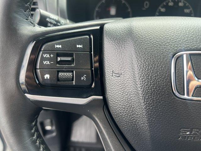 used 2025 Honda Odyssey car, priced at $42,999