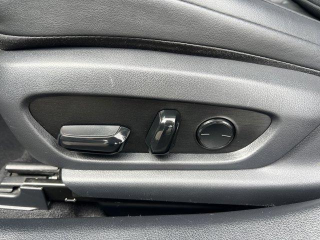 used 2019 Lexus ES 300h car, priced at $31,876