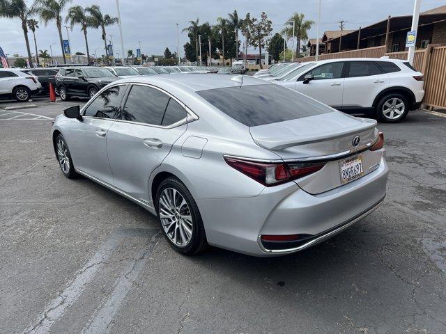 used 2019 Lexus ES 300h car, priced at $31,876