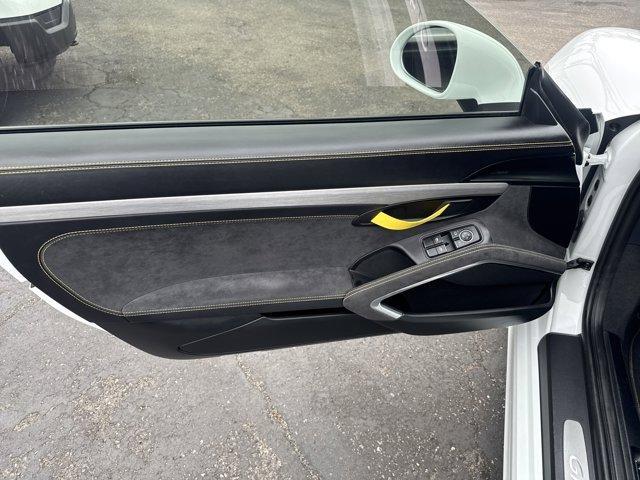 used 2016 Porsche Cayman car