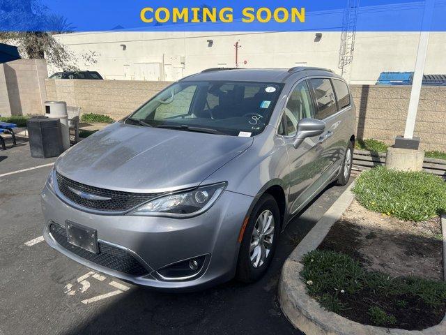 used 2018 Chrysler Pacifica car, priced at $16,672