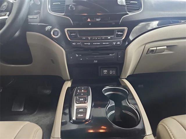 used 2022 Honda Pilot car, priced at $30,885