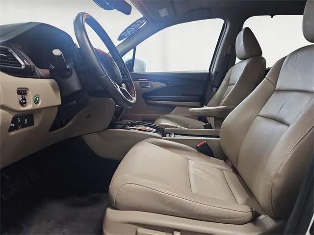 used 2022 Honda Pilot car, priced at $30,885