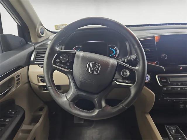 used 2022 Honda Pilot car, priced at $30,885