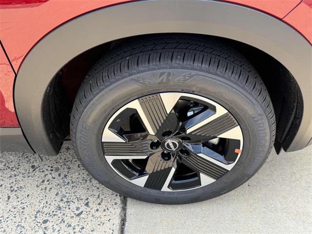 new 2025 Nissan Kicks car, priced at $27,059