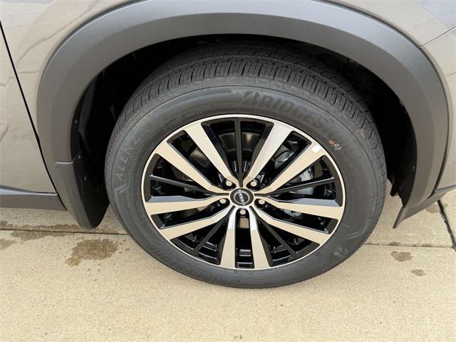 new 2025 Nissan Pathfinder car, priced at $47,108