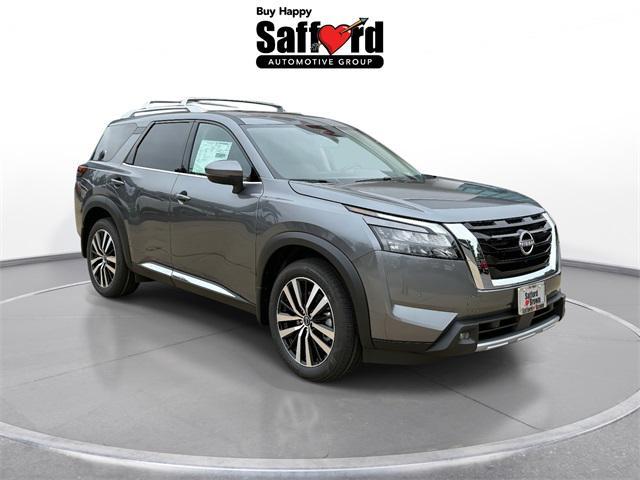 new 2025 Nissan Pathfinder car, priced at $47,108