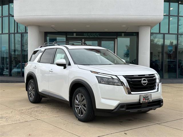 new 2025 Nissan Pathfinder car, priced at $45,274