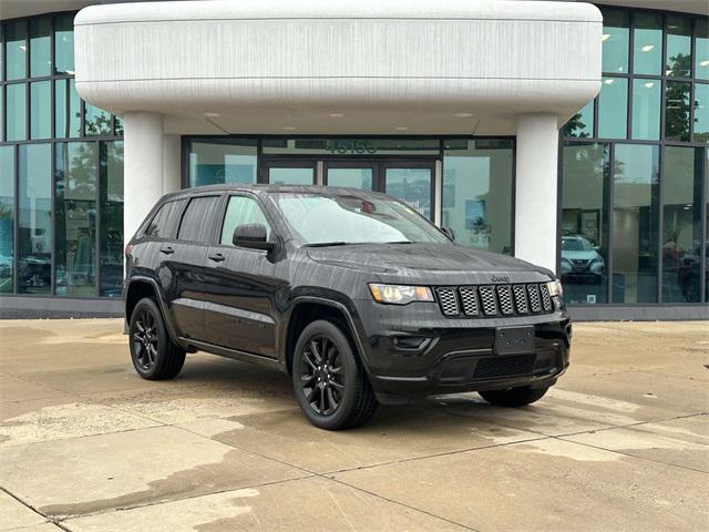 used 2021 Jeep Grand Cherokee car, priced at $29,000