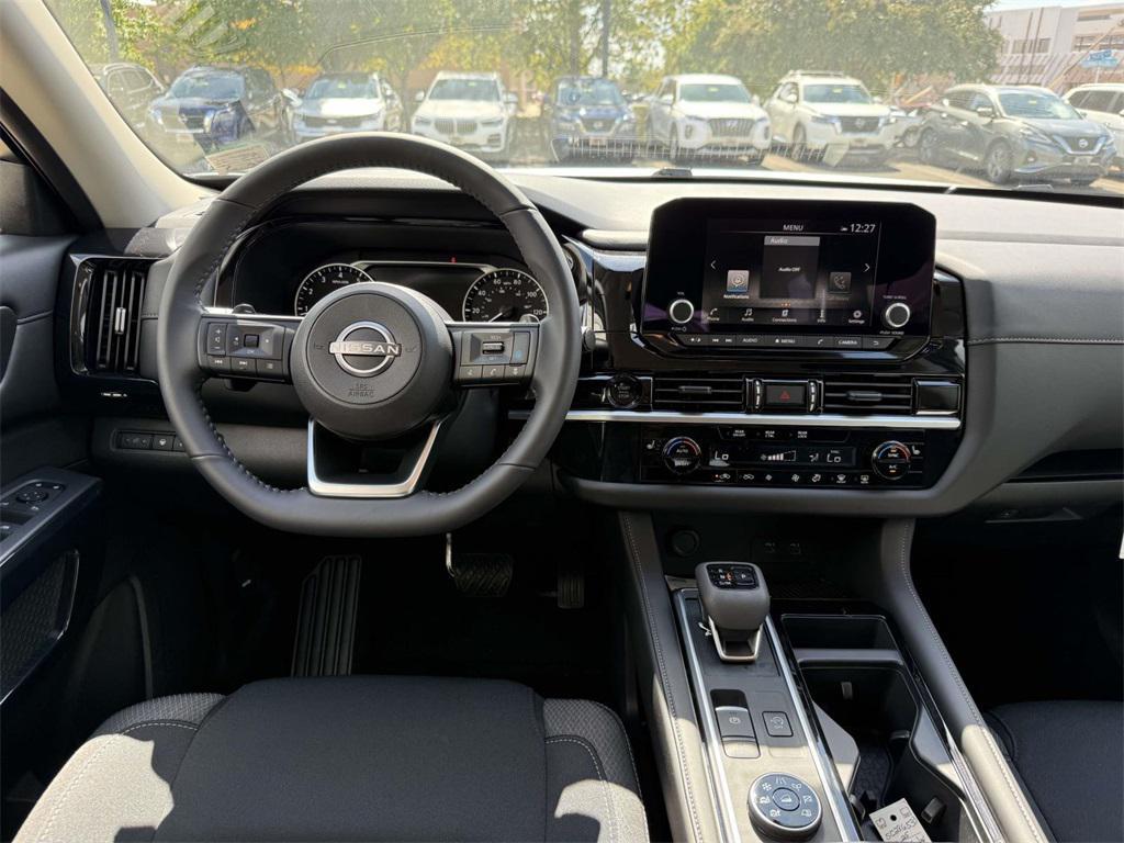 new 2025 Nissan Pathfinder car, priced at $37,769